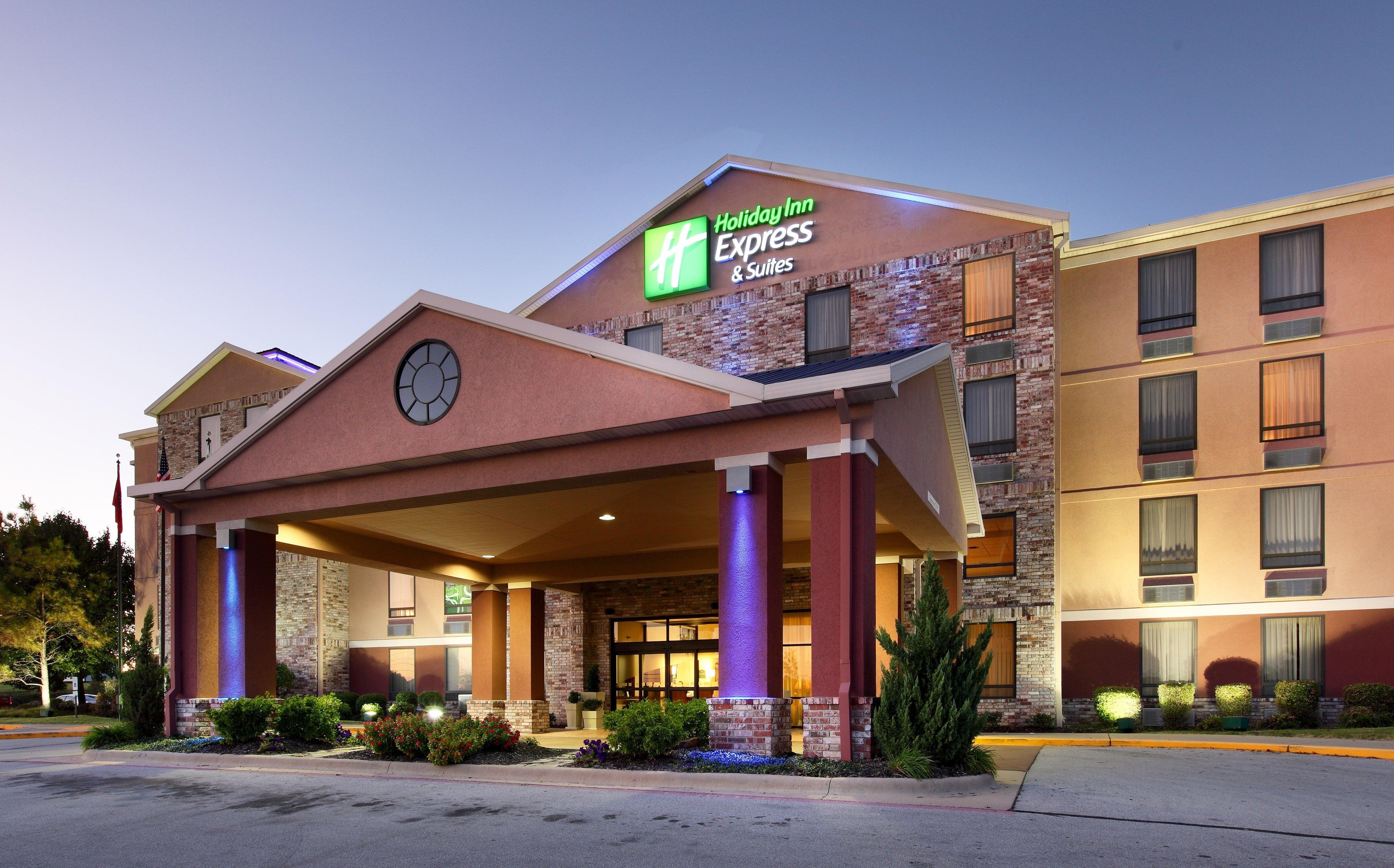 Holiday Inn Express Hotel & Suites Harrison Zewnętrze zdjęcie