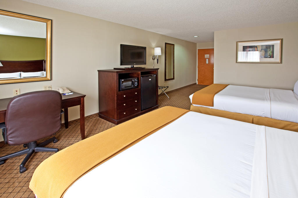 Holiday Inn Express Hotel & Suites Harrison Zewnętrze zdjęcie