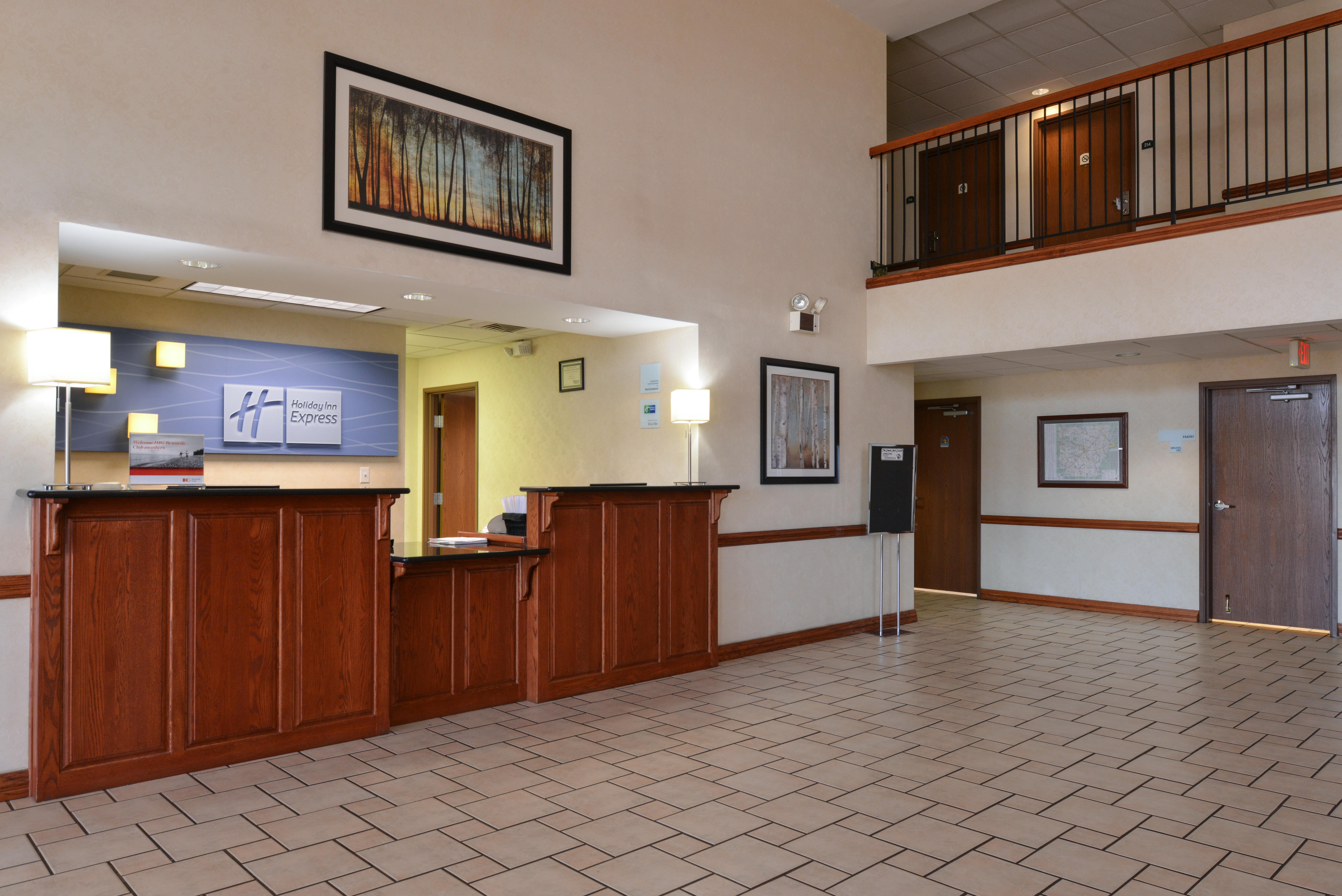 Holiday Inn Express Hotel & Suites Harrison Zewnętrze zdjęcie