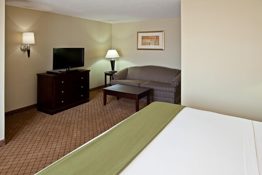 Holiday Inn Express Hotel & Suites Harrison Zewnętrze zdjęcie
