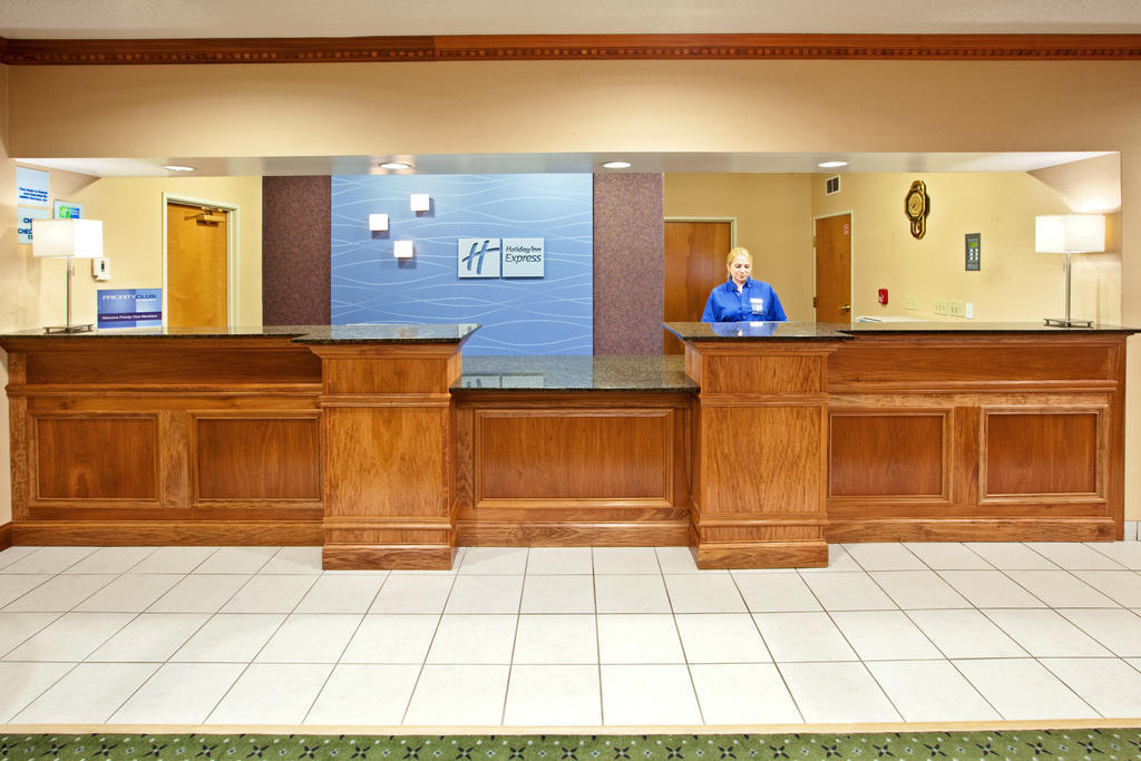 Holiday Inn Express Hotel & Suites Harrison Zewnętrze zdjęcie