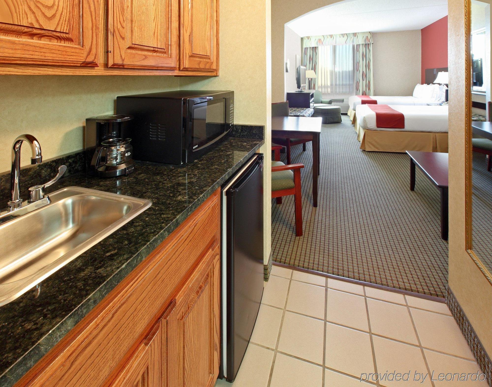 Holiday Inn Express Hotel & Suites Harrison Pokój zdjęcie